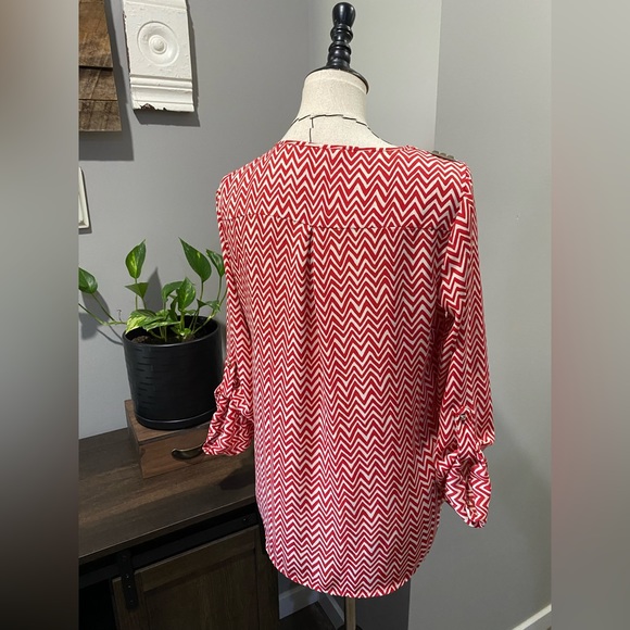 Zac & Rachel blouse in red and cream. Women’s size S - Picture 6 of 15
